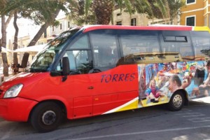 A la escuela en BUS